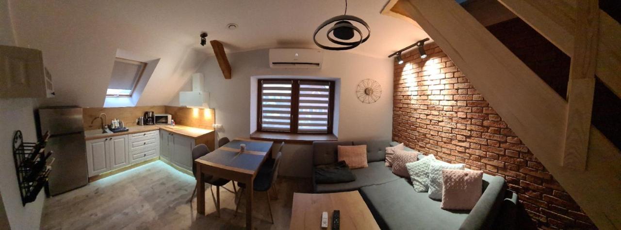 Apartament Komarno III Jelenia Gora Bagian luar foto